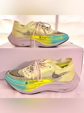 Nike Vaporfly 2 Women's Running Shoes S0037